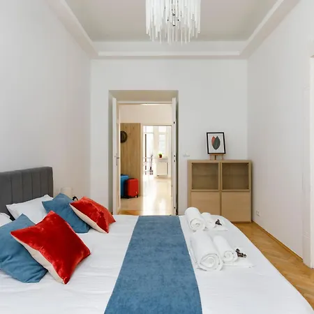 Apartment Maison Elegance 3 Bedroom Krakow Old Town Flat Krakow